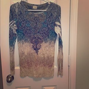 Day trip size medium burnout shirt w/ rhinestones